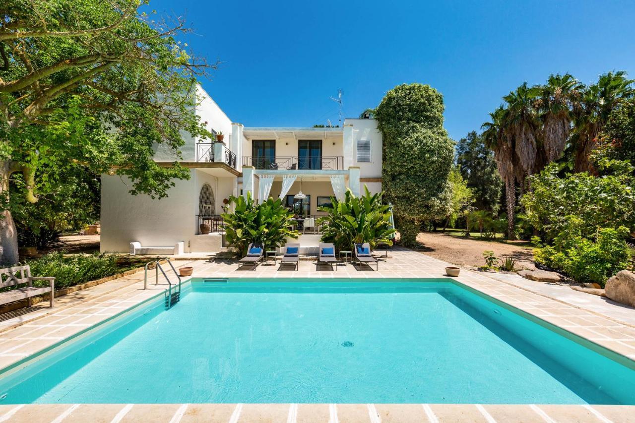 Villa Casablanca By Perle Di Puglia アレーツィオ エクステリア 写真